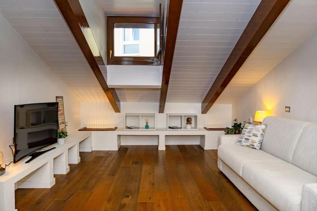 Canonica Attic Apartment Mailand Exterior foto